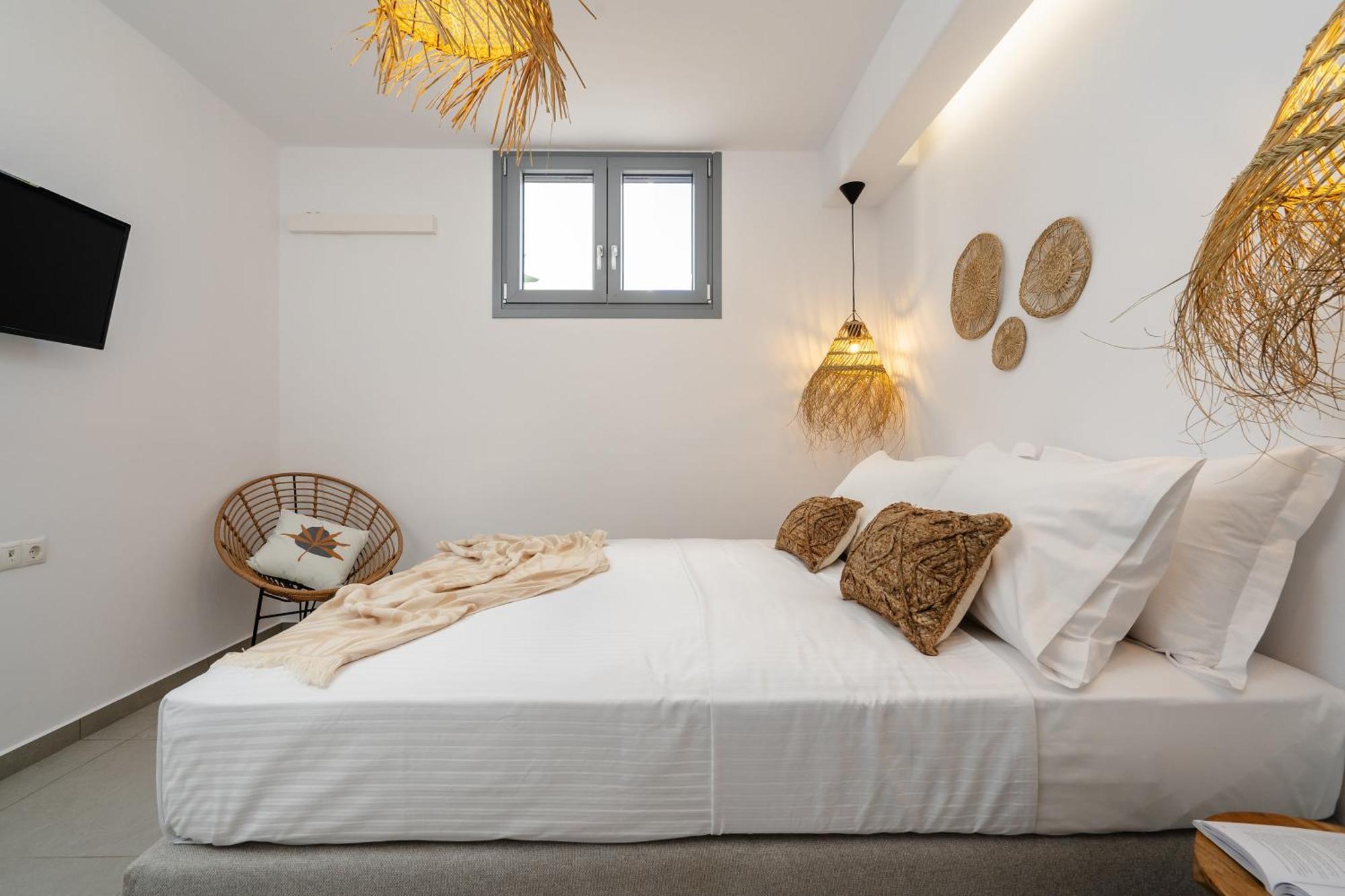 Nymphee Luxury Villas Agia Anna  ภายนอก รูปภาพ
