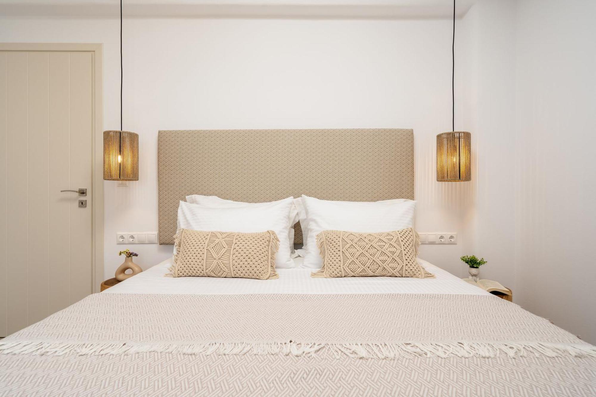 Nymphee Luxury Villas Agia Anna  ภายนอก รูปภาพ